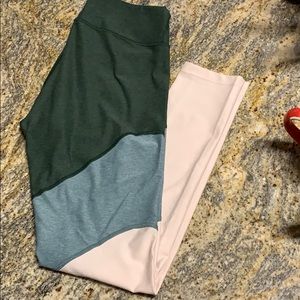 Outdoor Voices multicolor leggings